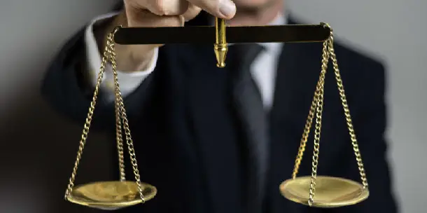 Antecedentes Disciplinarios de Abogados